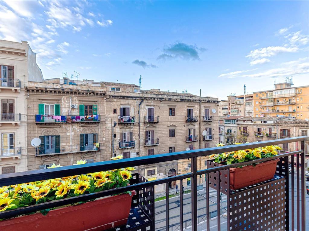 Solemar Sicilia - Multi Suite ปาแลร์โม ภายนอก รูปภาพ